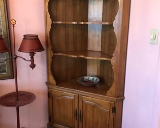 Set of 2 corner China cabinets