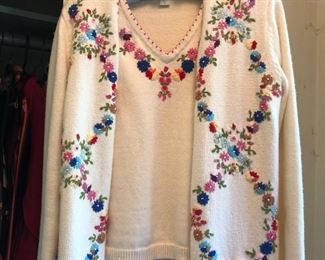 Floral top and sweater set