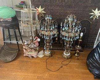 Lamps antiques 2 left $45 each 