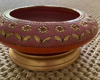 Italian Glazed Ceramic Decorative Bowl. Photo 1 of 2.