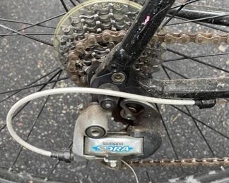 Specialized Sirrus XL Men's Bike. Photo 4 of 4.