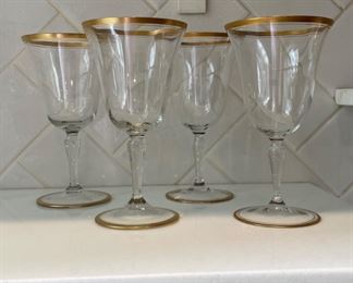 Set of 4 Gold Rim Wine Glasses.