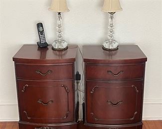 Pair Antique Federal Style Mahogany Night Stands, 
