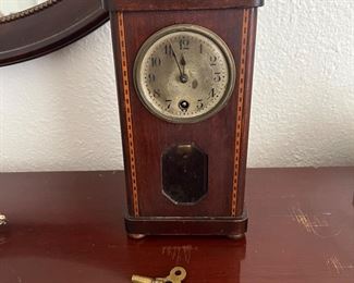 Marquetry miniature mantel clock - HAC - Wood (Mahogany) - Late 19th 