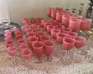 A 52- PIECE SET OF TWISTED PINK OPTIC GLASS WITH CLEAR GLASS STEMS, PROBABLY AMERICAN, CIRCA 1940-1950,