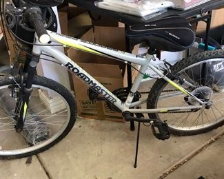 Roadmaster, Graphite, Peak, 18 Inch Bike With Accessories