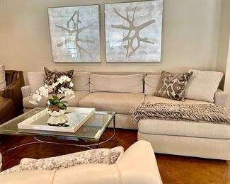 RITZY WESTOVER ESTATE MOVED TO LARGE RIDGMAR HOUSE.