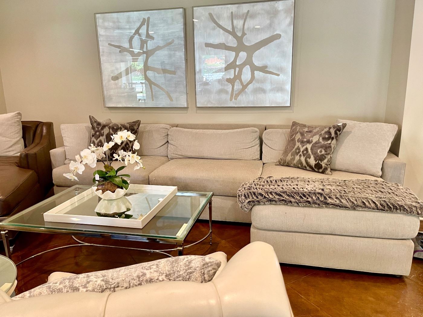 RITZY WESTOVER ESTATE MOVED TO LARGE RIDGMAR HOUSE.