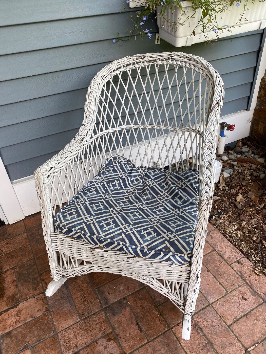 WISE OWL EMPIRE LIVING ESTATE SALE in Empire, MI starts on 8/12/2023