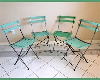 Set of 4 Cool Patio Chairs