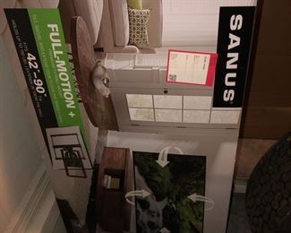 Sanus full motion wall mount for tv