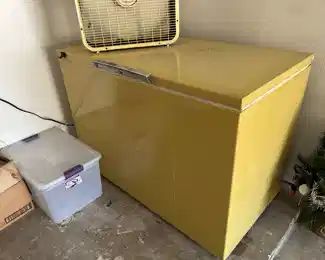 Huge freezer works great!