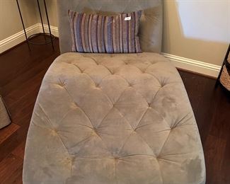 Upholstered chaise