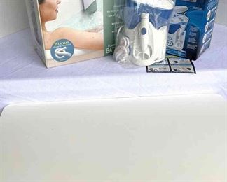 Conair Powerful Water Jet Bath Spa Waterpik Waterflosser, Adjustable White Desk