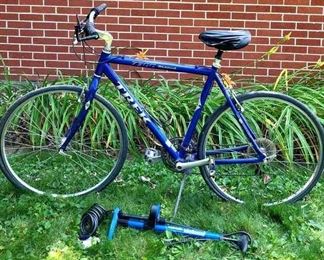 TREK Multitrack 11 Speed With Brake Pads Bicycle, Coil Lock And Sears Pump