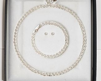 Genuine Pearl Necklace, Bracelet, Earrings Set - 14k Gold Clasp 