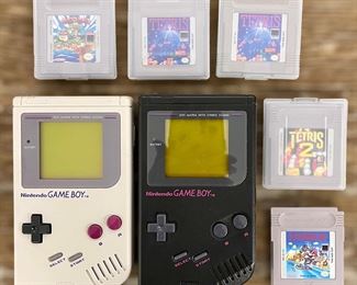 Nintendo Game Boy players and games