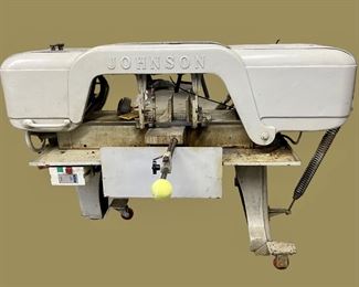 Vintage Johnson metal bandsaw - what a beast!