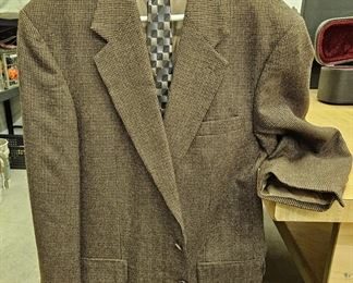 Men's Oscar de la Renta tailored suit jacket