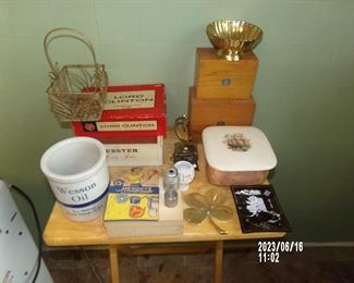 Wesson Oil Stoneware crock