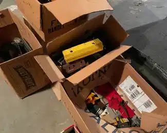 Trains , Tracks and Houses 