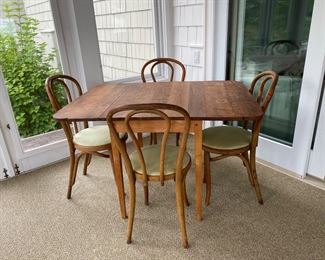 Stickley drop leaf table with 4 bentwood chairs