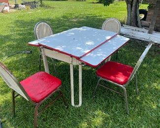 Retro Chrome/Wicker  Pull Out Table & Chairs