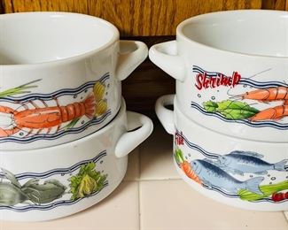 Vintage Set of (4) Prejecting 2500 Double Handle Seafood Bowls