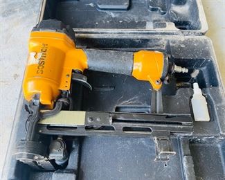 Bostich 3/4 to 1.5" Pneumatic Gun