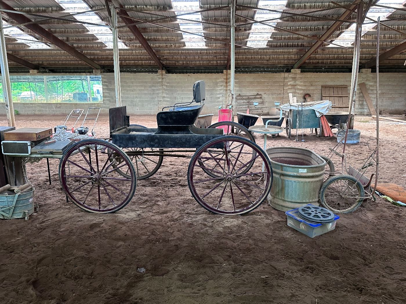 Barn Estate Sale with Antiques in Califon, NJ starts on 7/2/2023