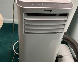 Danby air conditioner - like new, works well