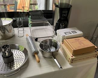 Pampered Chef kitchen items