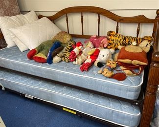 Trundle bed almost never used.