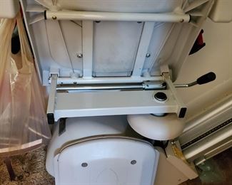 PRESALE 2 chairlifts available with two extensions. 1200.00 for all or 500.00 per chair and 100.00 per extension.