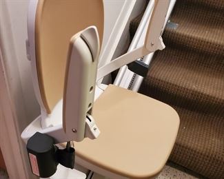 PRESALE 2 chairlifts available with two extensions. 1200.00 for all or 500.00 per chair and 100.00 per extension.