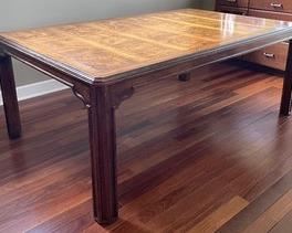 Hertitage Dining Table by Drexel with a gorgeous design.  Measures 79 x 45 x 29 inches as shown in the photo gallery. Also includes three 22 inch leaves.