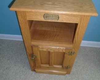 oak night stand