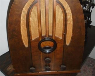 Philco radio
