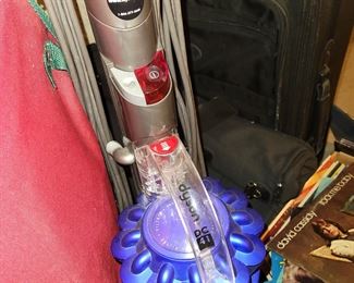 Dyson vac