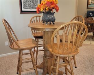 Bar table & 4 stools