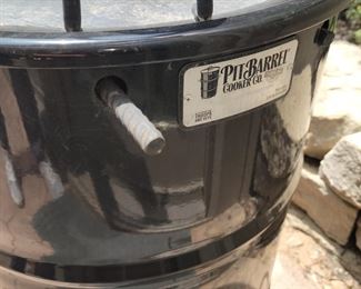 Pit Barrel cooker