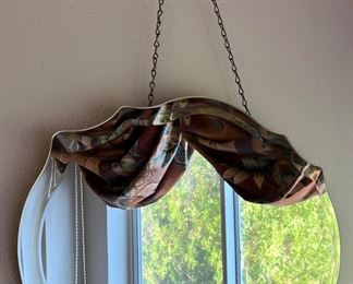 Scalloped Mirror (Valance at the top is just a reflection) 