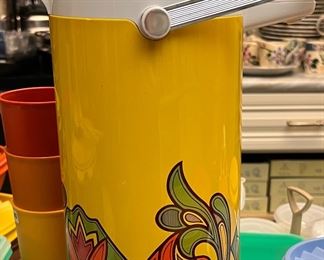 Vintage Tupperware w Carrying Case