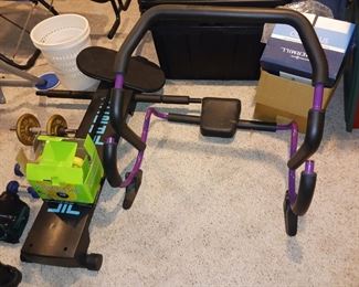 Abdominal exercise machine and Rowing a machine