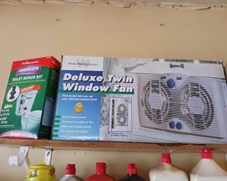 Deluxe window fan