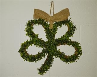 Shamrock door decoration