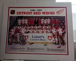 1987 Detroit Red Wings labatt's beer team photograph poster