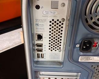 Apple Power Mac G4 computer