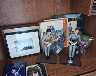 The Beatles group models toys George and John