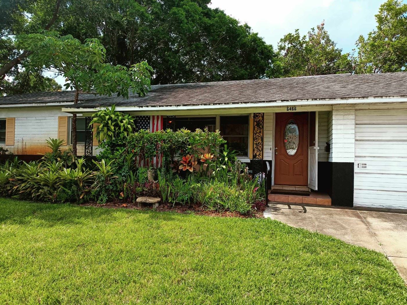 Mary's Estate Sale in St. Petersburg starts on 6/30/2023